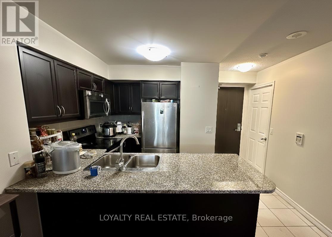 509 - 19 Grand Trunk Crescent, Toronto, Ontario  M5J 3A3 - Photo 2 - C12777906