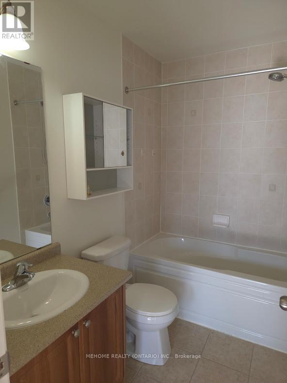 12 Kawneer Terrace, Toronto, Ontario  M1P 0C3 - Photo 10 - E12777900