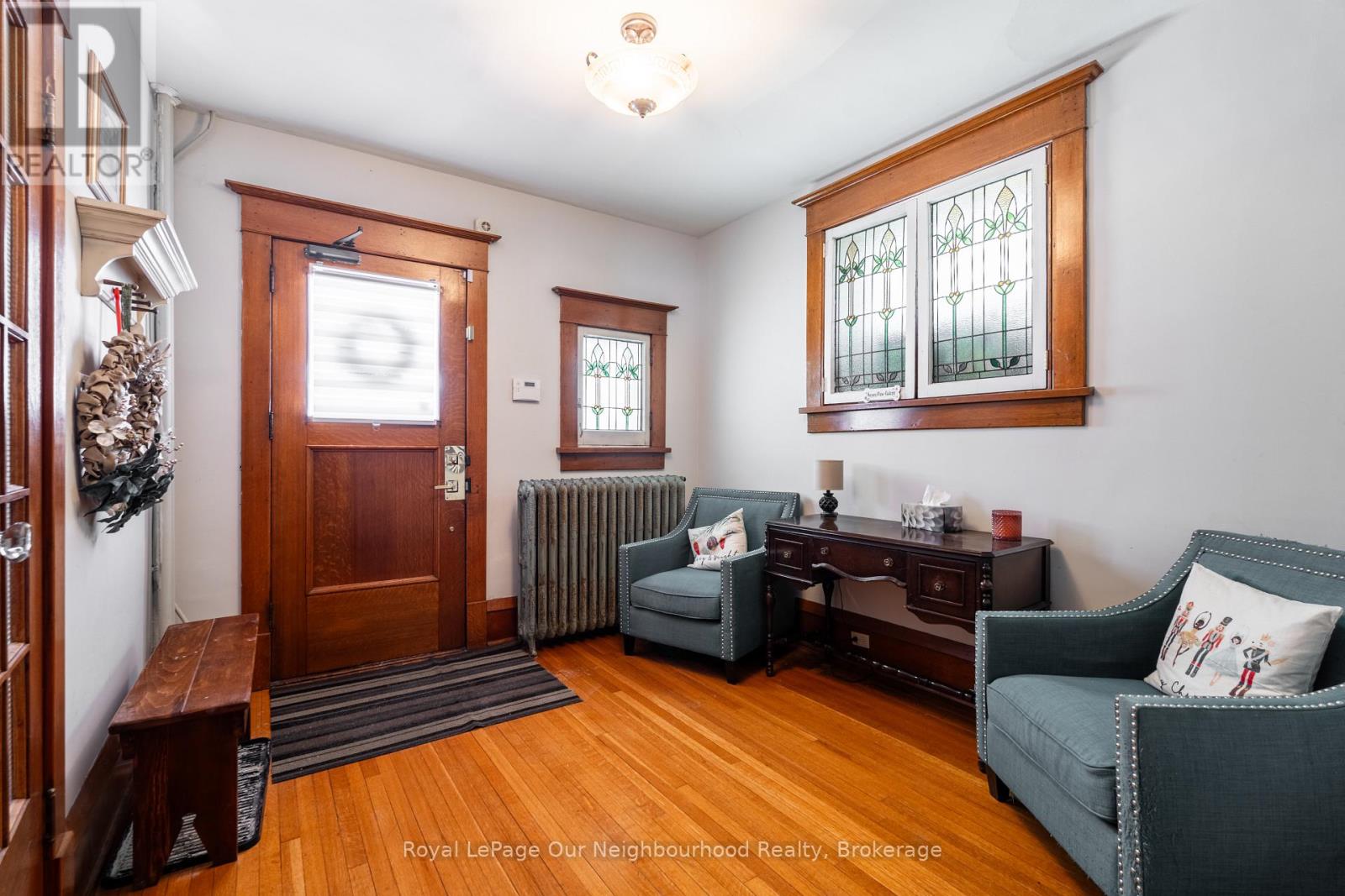 6038 Main Street, Whitchurch-Stouffville, Ontario  L4A 1B8 - Photo 4 - N12777908