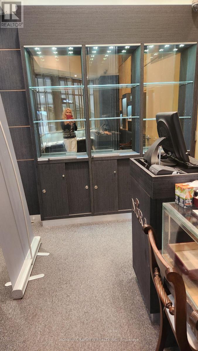 196 - 7181 Yonge Street, Markham, Ontario  L3T 0C7 - Photo 5 - N12777910