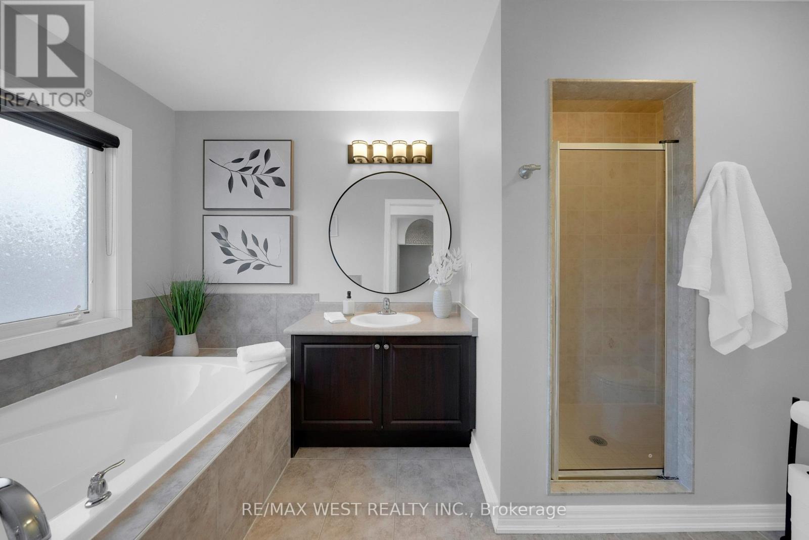 244 Hansard Drive, Vaughan, Ontario  L4H 0W1 - Photo 23 - N12737626