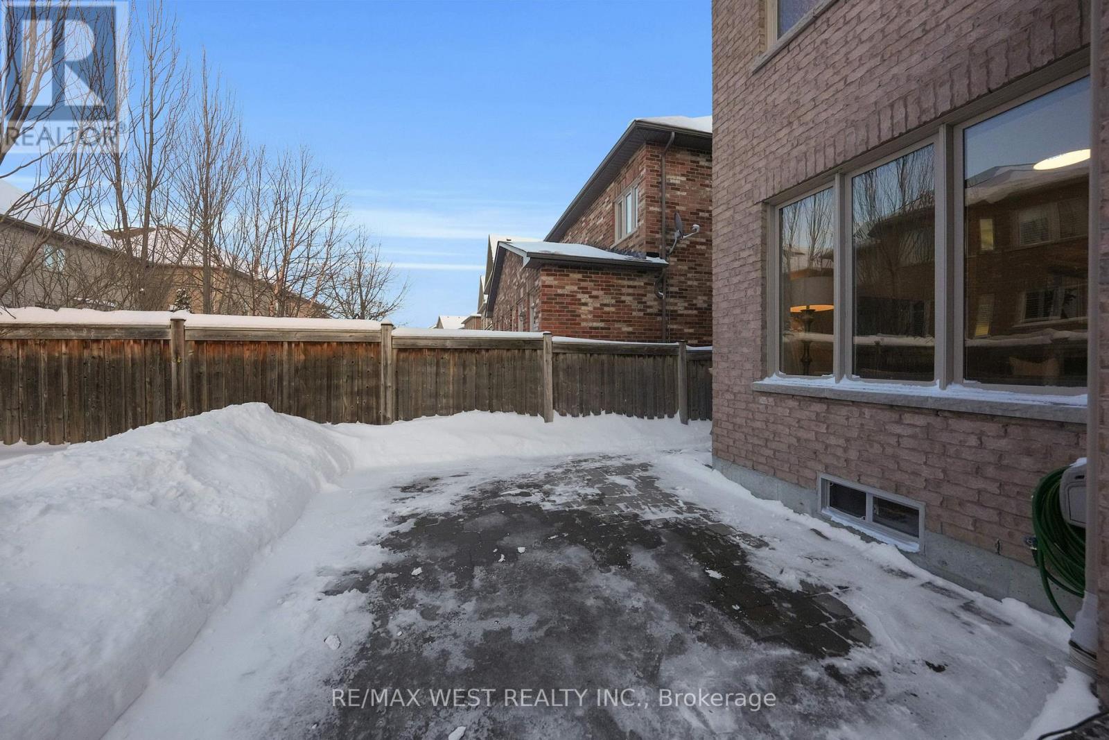 244 Hansard Drive, Vaughan, Ontario  L4H 0W1 - Photo 43 - N12737626