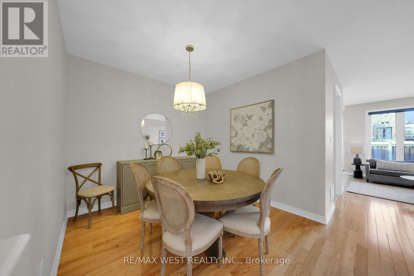 244 Hansard Drive, Vaughan, Ontario  L4H 0W1 - Photo 5 - N12737626