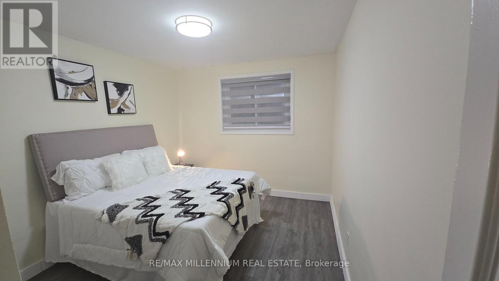 120 Duncanwoods Drive, Toronto, Ontario  M9L 2E1 - Photo 22 - W12769296