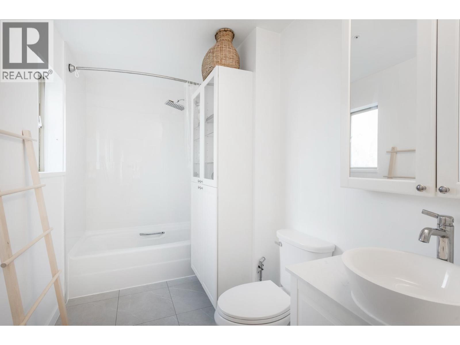 402 4688 W 10th Avenue, Vancouver, British Columbia  V6R 2J5 - Photo 25 - R3088832