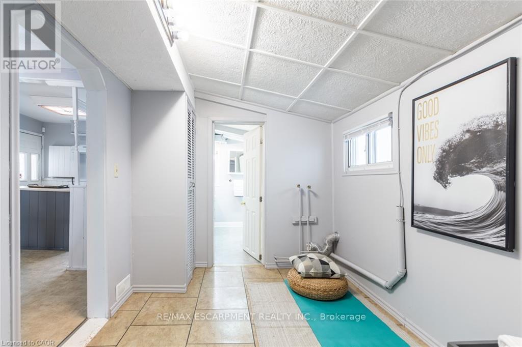 355 Jones Road, Hamilton, Ontario  L8E 5N2 - Photo 11 - X12777898