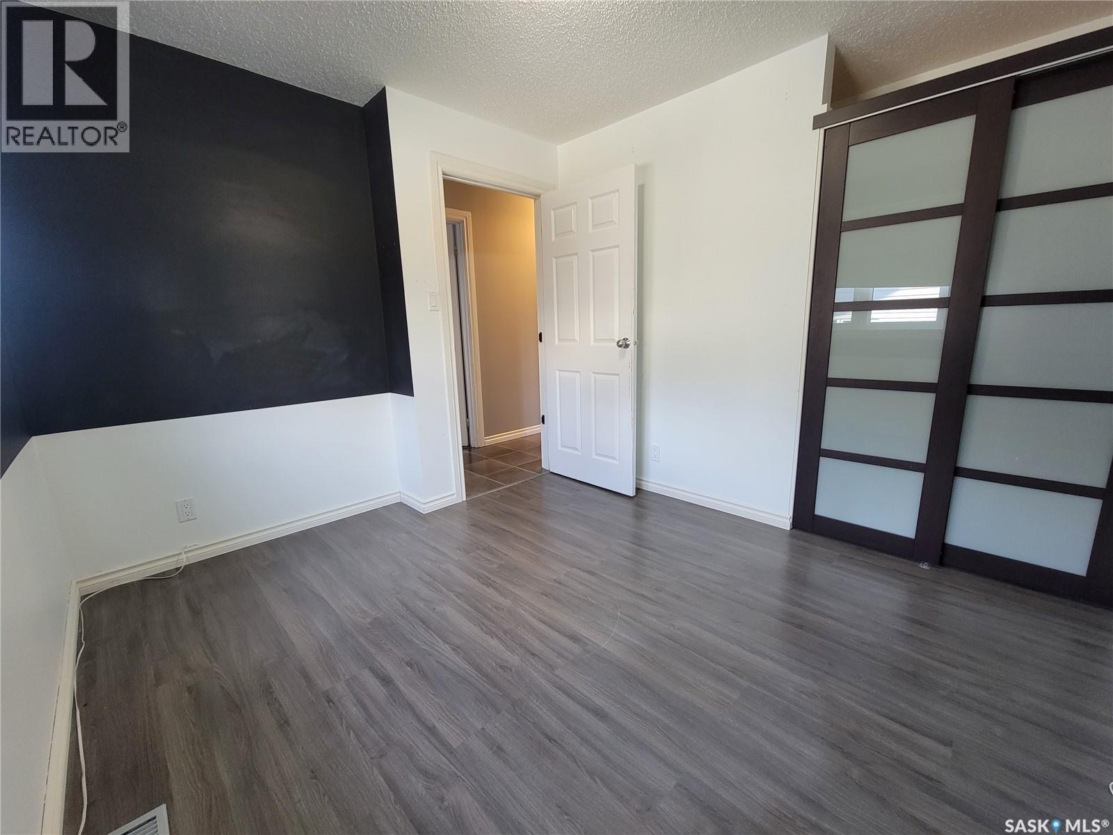 504 2nd Street W, Wilkie, Saskatchewan  S0K 4W0 - Photo 17 - SK026754