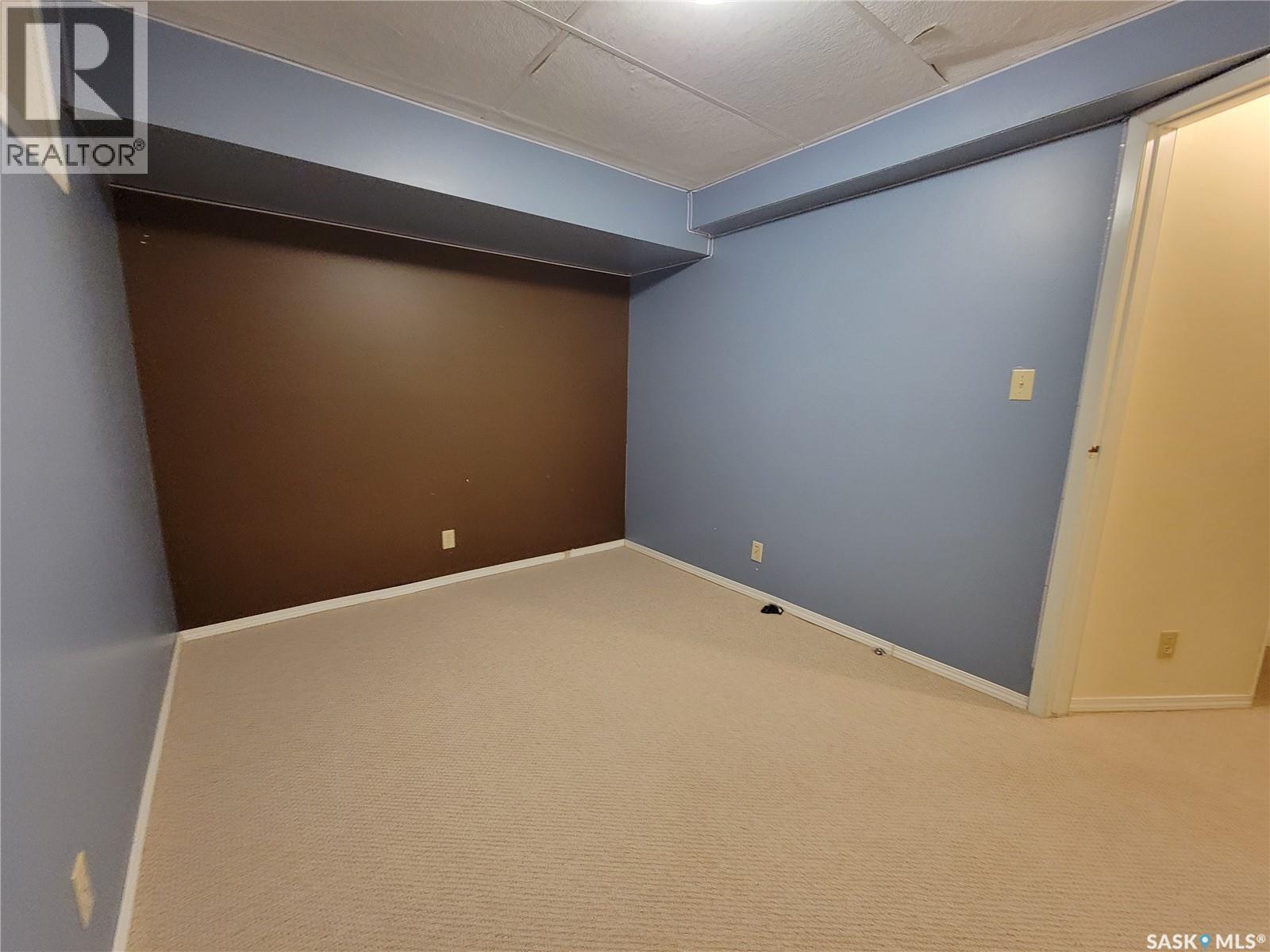 504 2nd Street W, Wilkie, Saskatchewan  S0K 4W0 - Photo 27 - SK026754