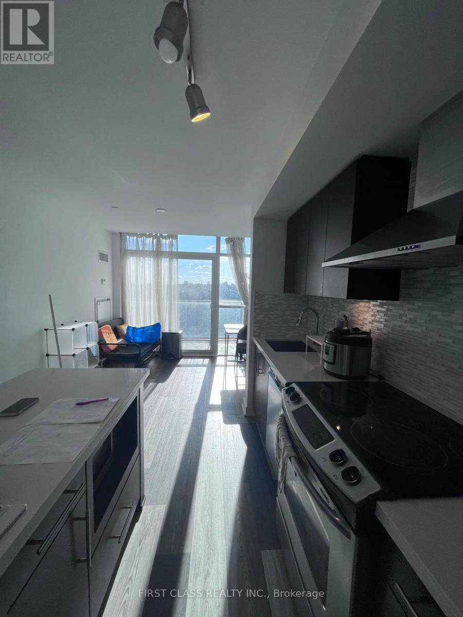 1001 - 58 Orchard View Boulevard, Toronto, Ontario  M4R 1B9 - Photo 2 - C12777934