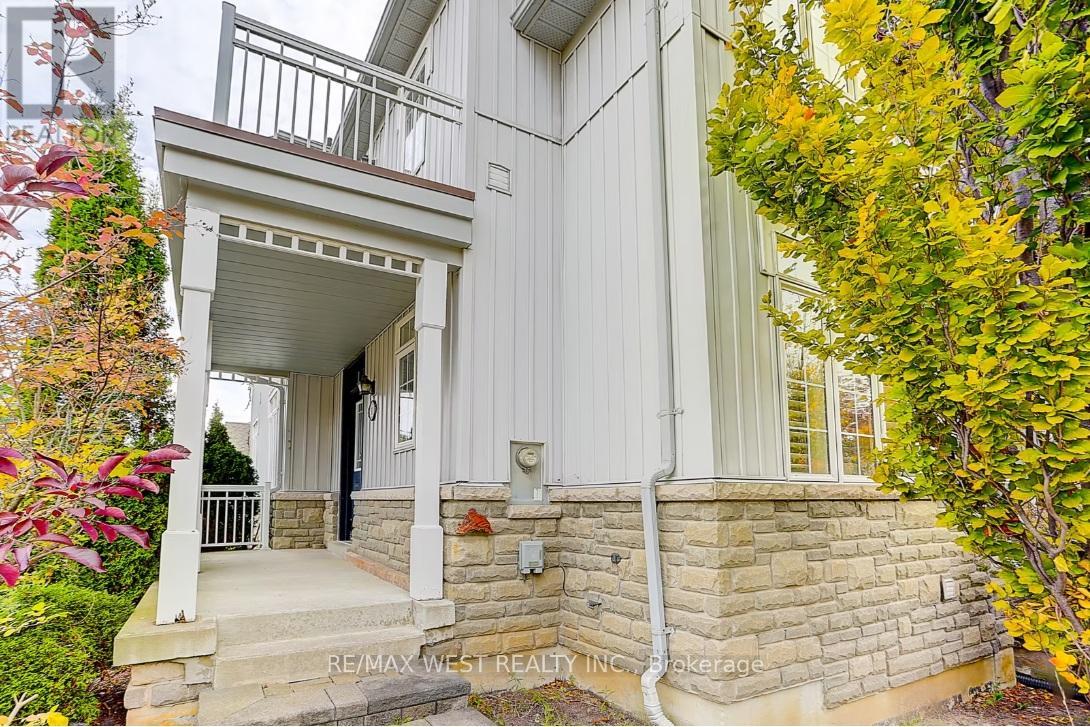 11 Dancer's Drive, Markham, Ontario  L6C 2C4 - Photo 3 - N12777928