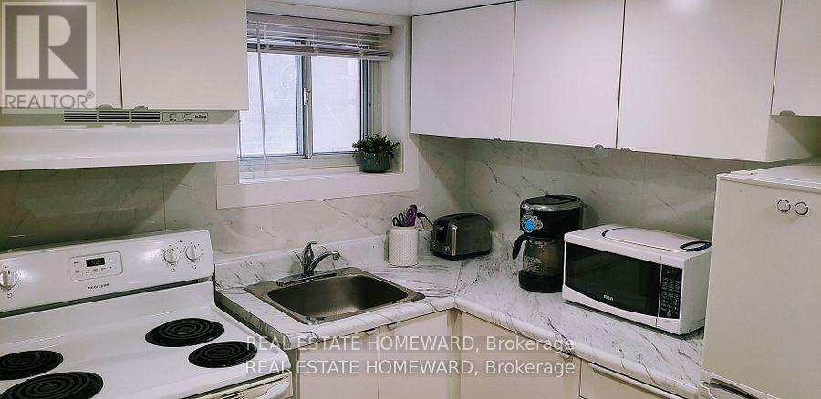 B - 50 Mould Avenue, Toronto, Ontario  M6N 3Z9 - Photo 8 - W12777922