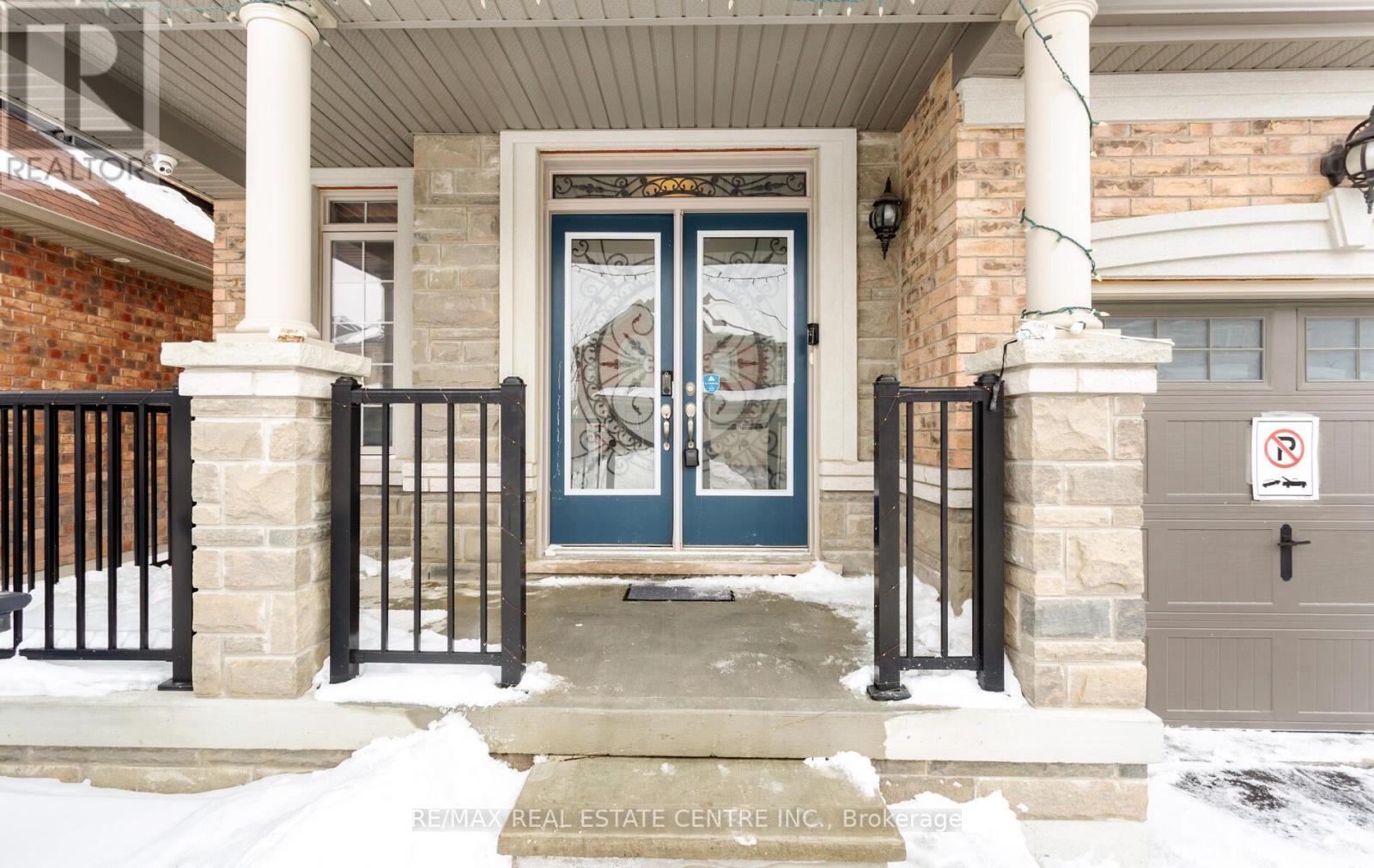 49 Bucksaw Street, Brampton, Ontario  L7A 4R3 - Photo 4 - W12777932