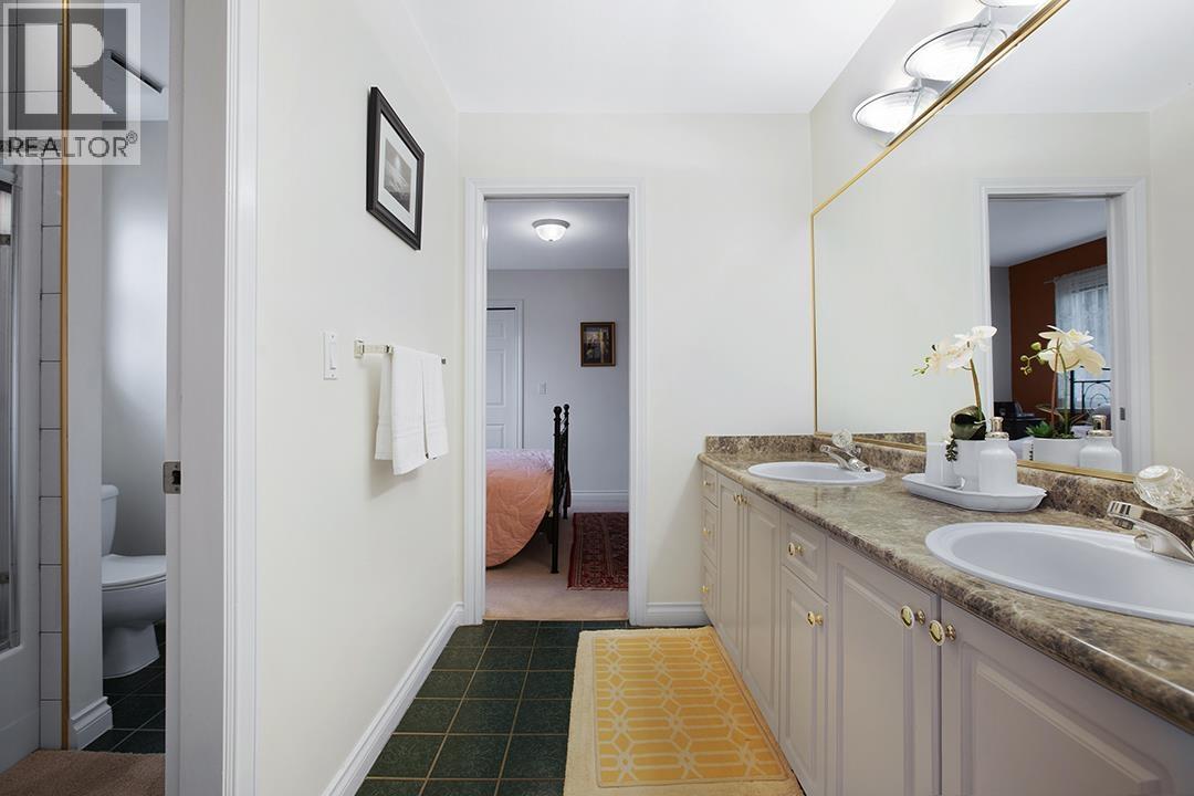 1620 Parkway Boulevard, Coquitlam, British Columbia  V3E 2Y5 - Photo 16 - R3087058