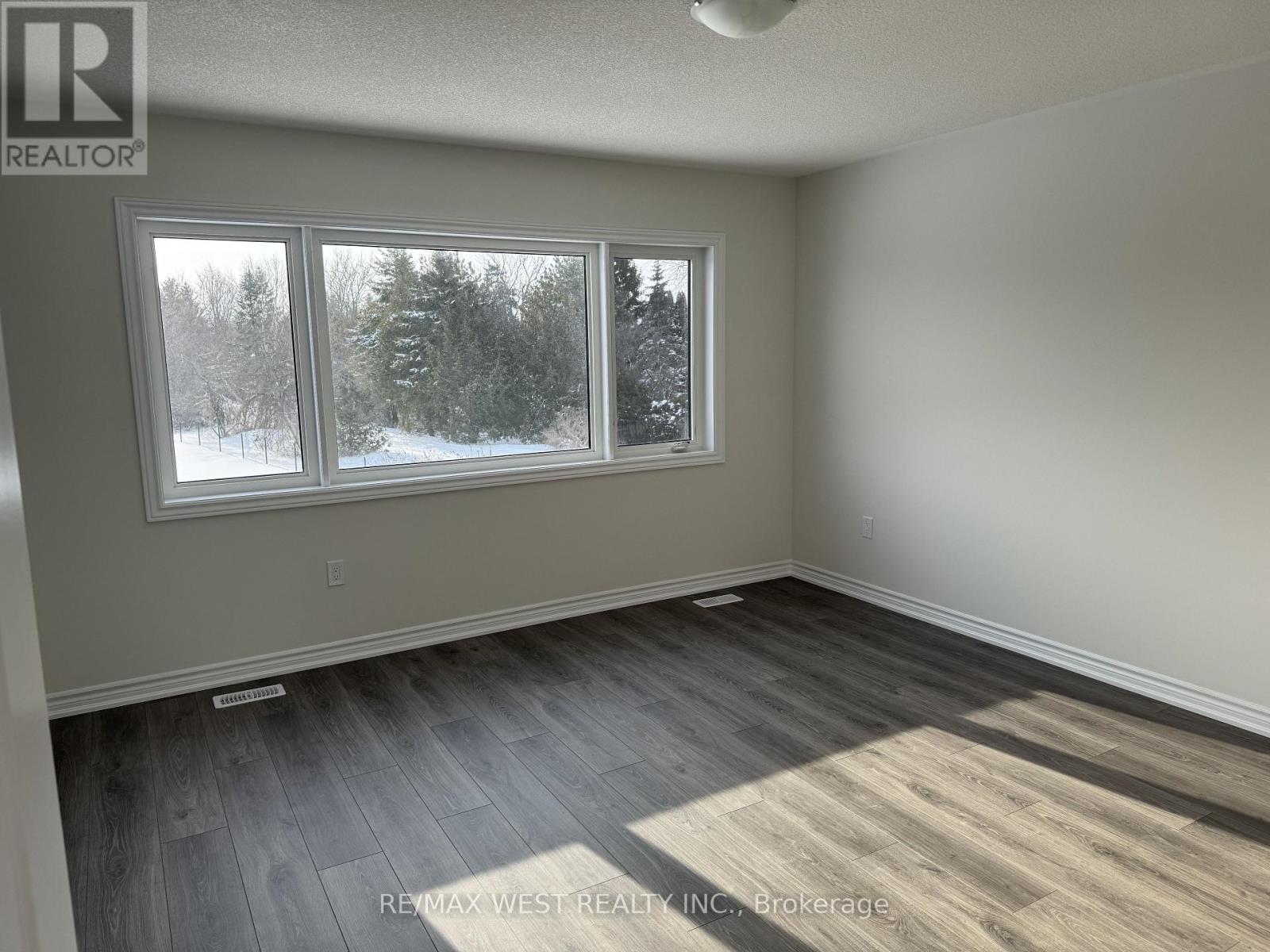 111 Watt Mews, Kawartha Lakes (Lindsay), Ontario  K9V 0T3 - Photo 14 - X12772692