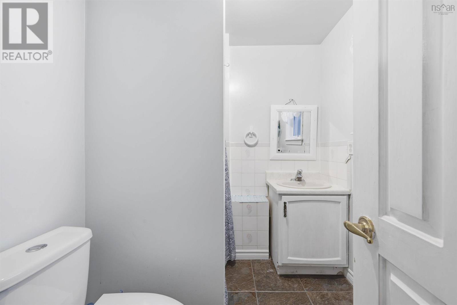 34 Inglewood Crescent, Dartmouth, Nova Scotia  B2W 5W2 - Photo 38 - 202602553