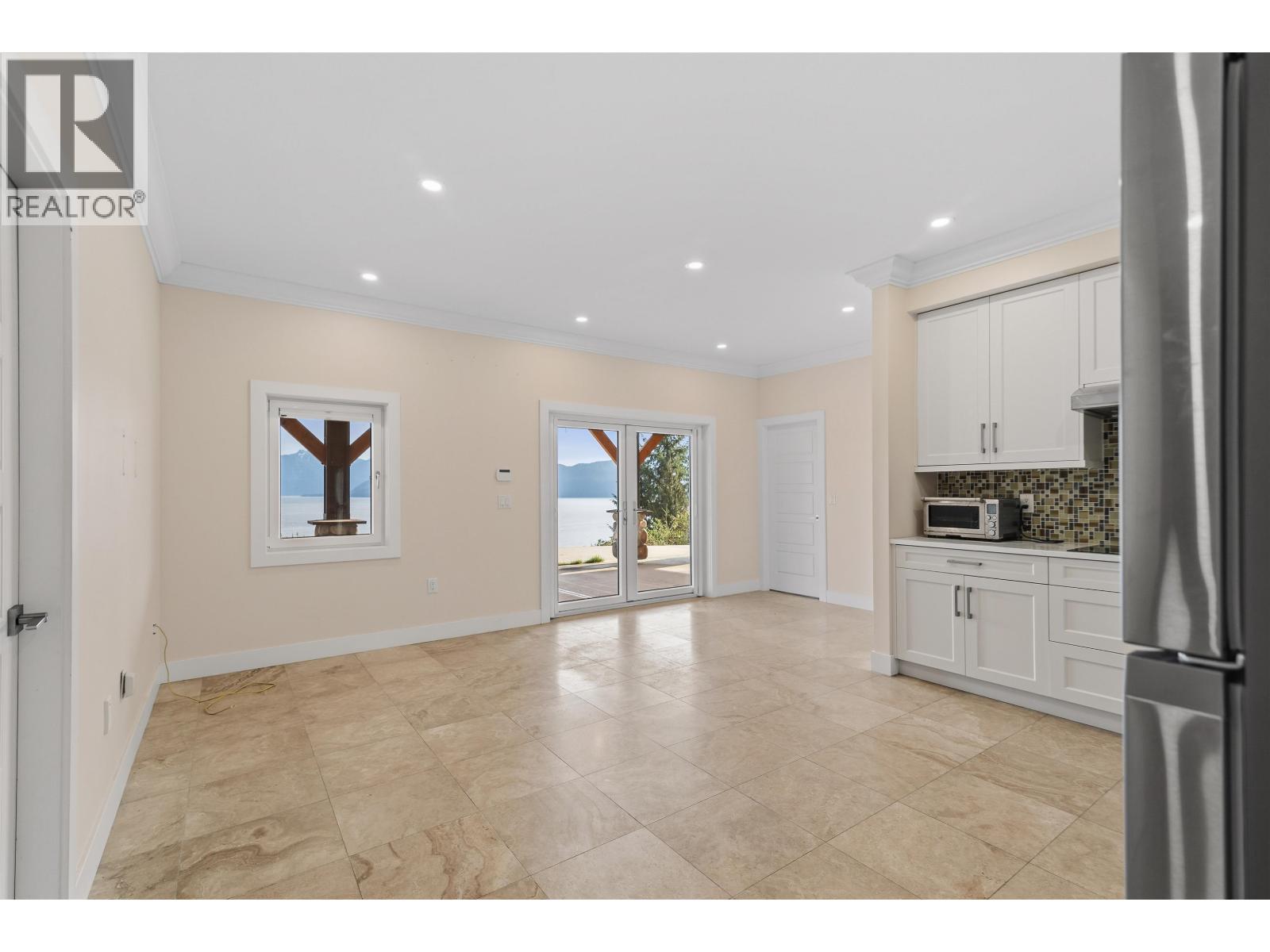 1246 St Andrews Road, Gibsons, British Columbia  V0N 1V1 - Photo 36 - R3088835