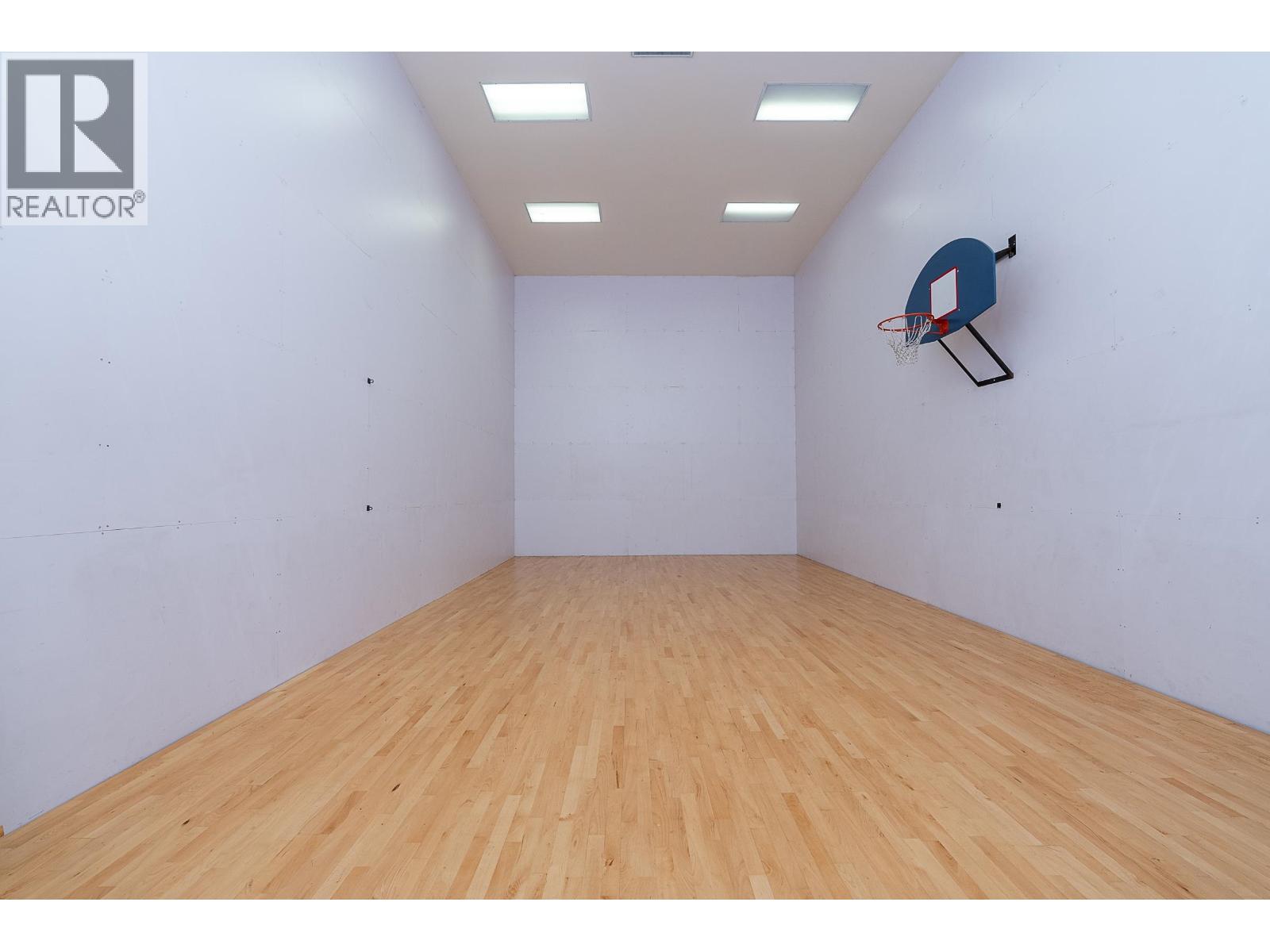 408 Riverview Crescent, Coquitlam, British Columbia  V3C 4X8 - Photo 13 - R3088602