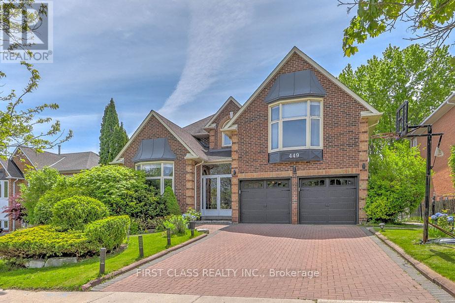 449 Alex Doner Drive, Newmarket, Ontario  L3X 1C3 - Photo 2 - N12777954