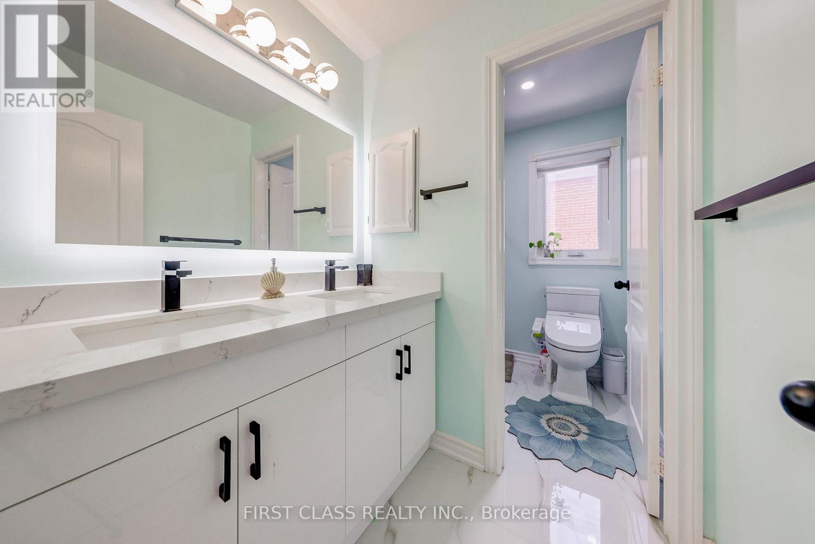 449 Alex Doner Drive, Newmarket, Ontario  L3X 1C3 - Photo 33 - N12777954