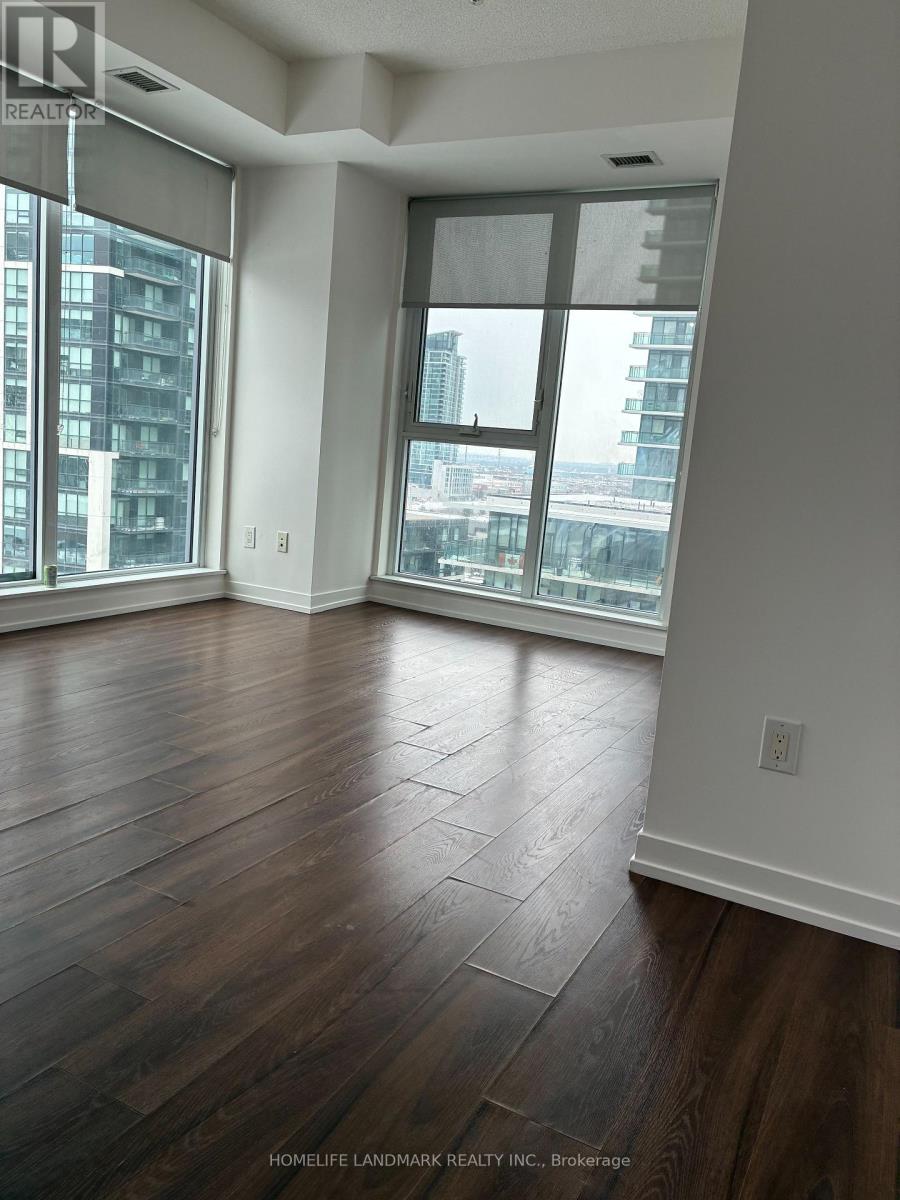 1010 - 4065 Confederation Parkway, Mississauga, Ontario  L5B 0L4 - Photo 13 - W12777956