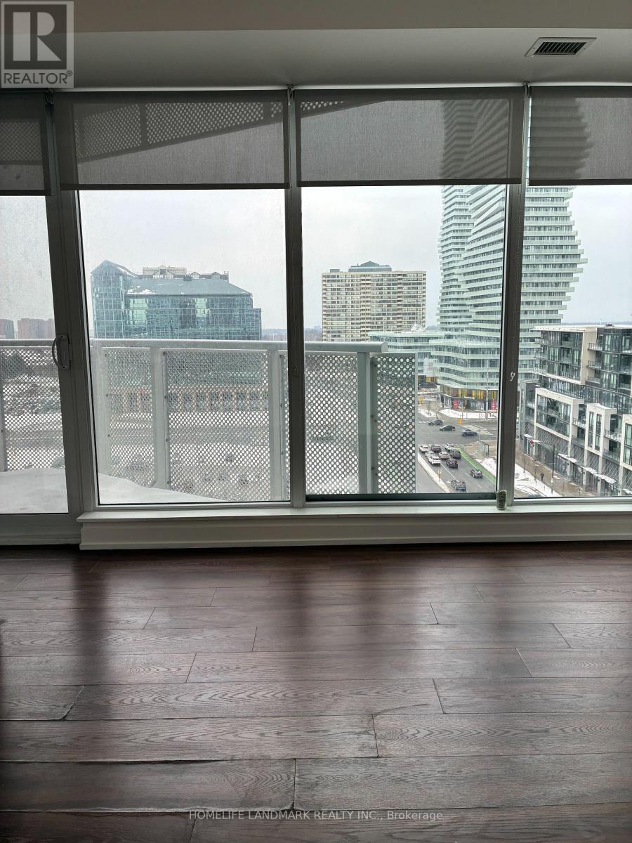 1010 - 4065 Confederation Parkway, Mississauga, Ontario  L5B 0L4 - Photo 15 - W12777956