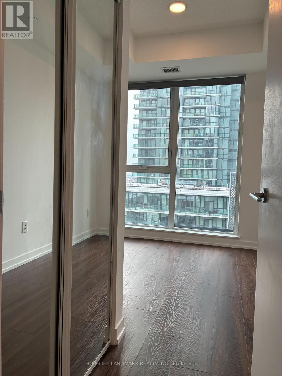 1010 - 4065 Confederation Parkway, Mississauga, Ontario  L5B 0L4 - Photo 26 - W12777956