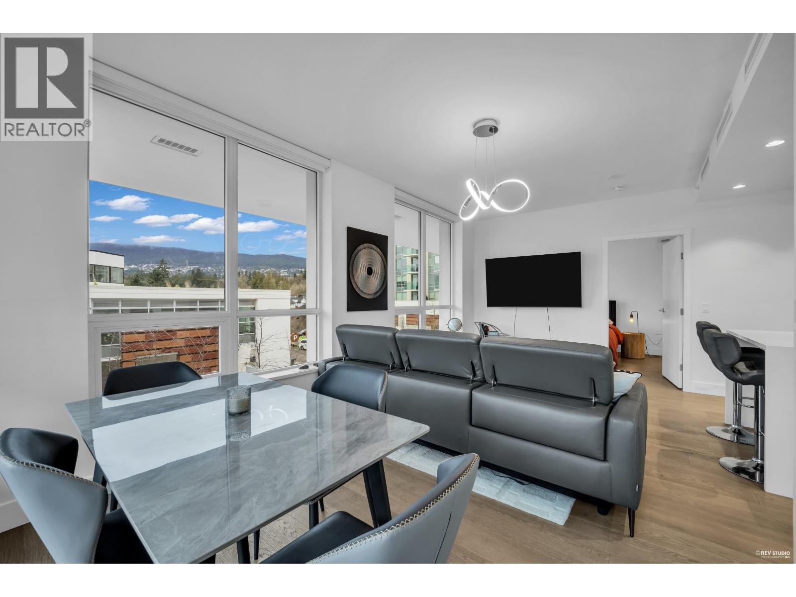 203 1632 Lions Gate Lane, North Vancouver, British Columbia  V7P 0E2 - Photo 11 - R3088390