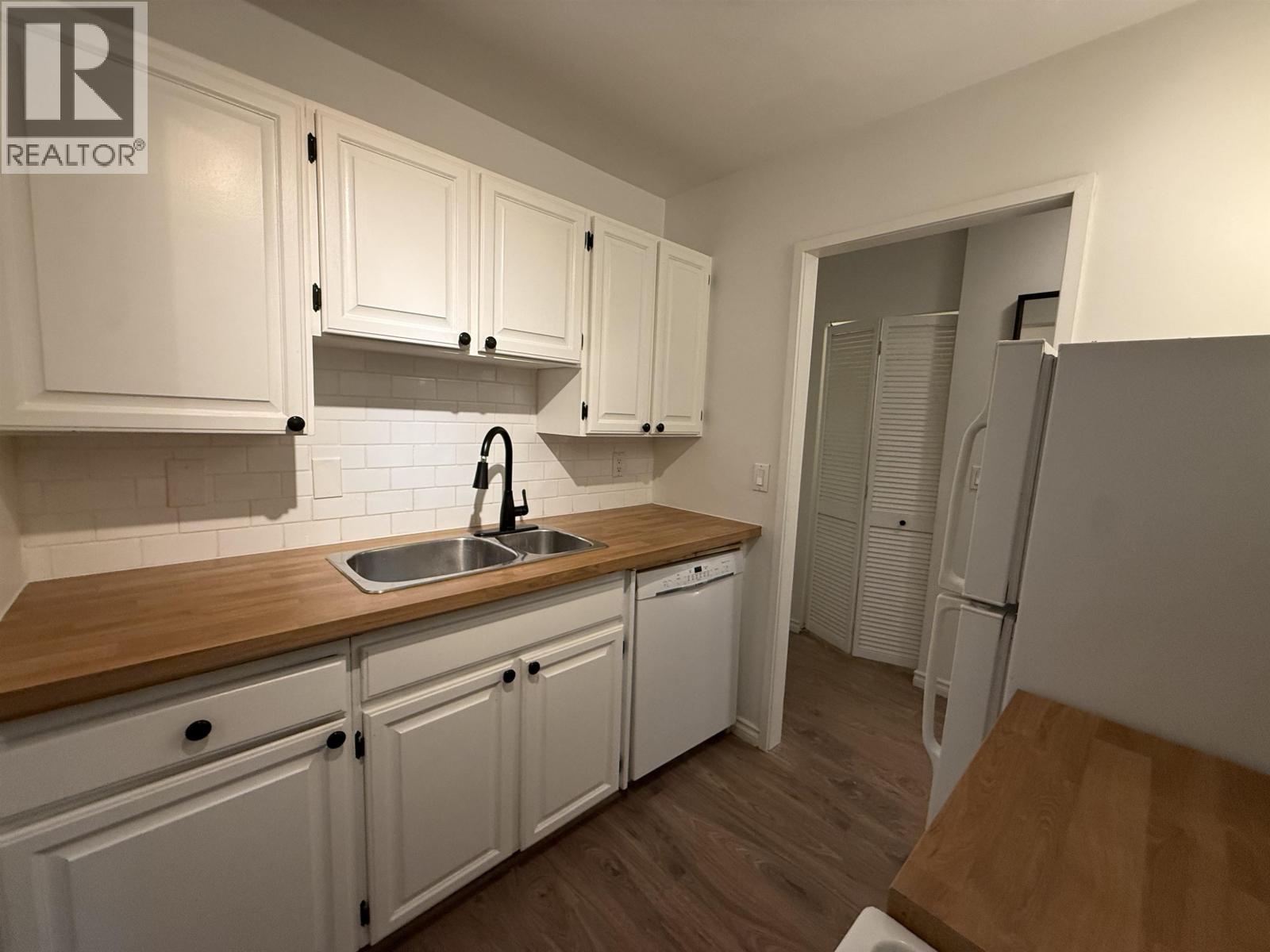 401 1066 E 8 Avenue, Vancouver, British Columbia  V5T 1T9 - Photo 7 - R3088703