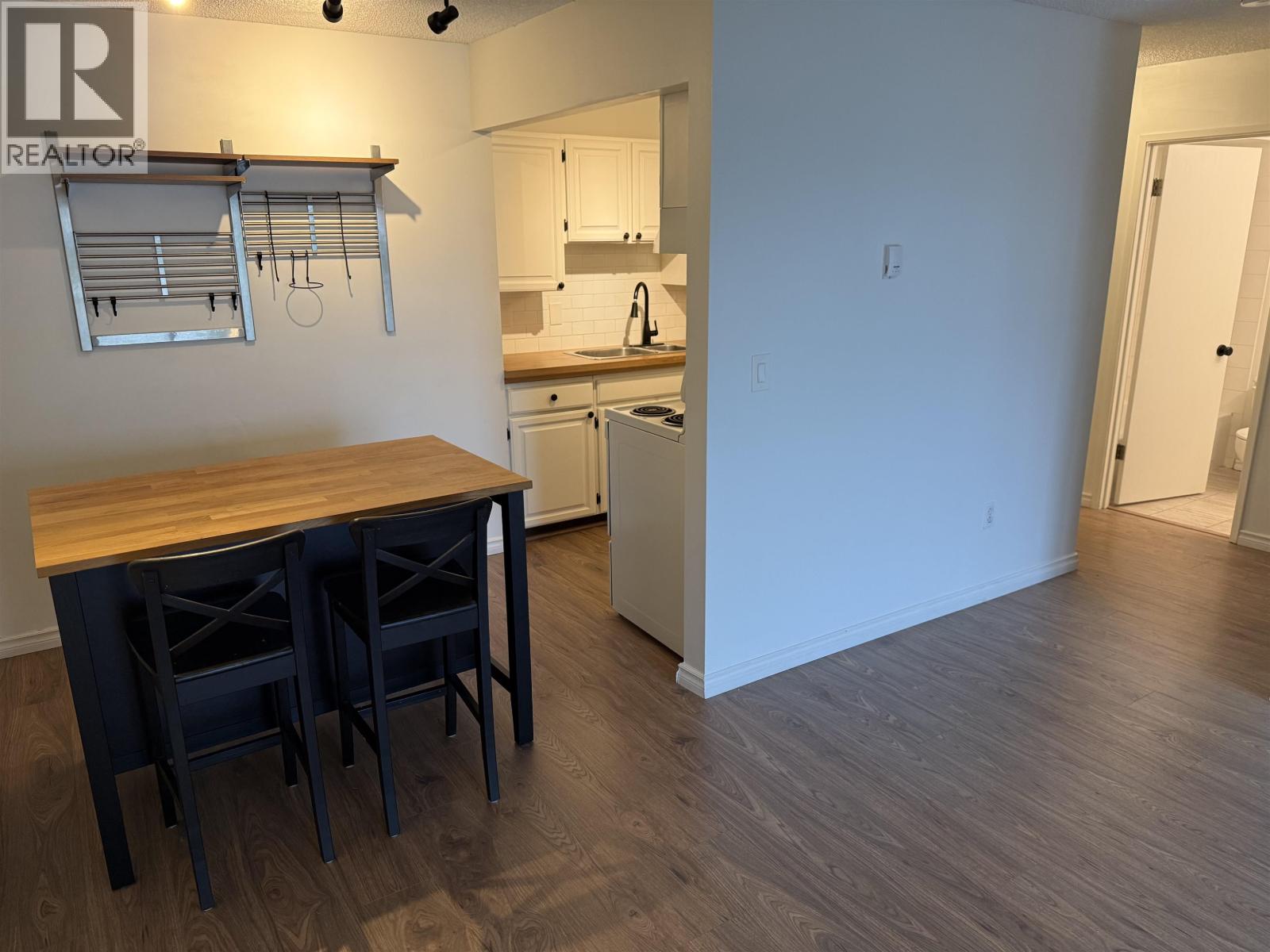 401 1066 E 8 Avenue, Vancouver, British Columbia  V5T 1T9 - Photo 10 - R3088703