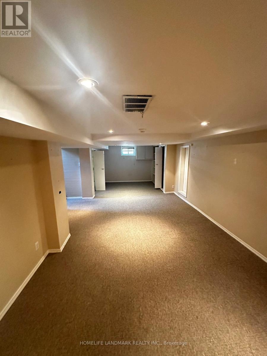 27 Craigmore Crescent, Toronto, Ontario  M2N 2Y2 - Photo 9 - C12777964