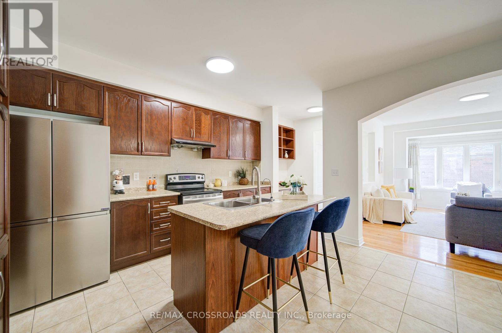 85 Shady Oaks Avenue, Markham, Ontario  L6B 0P3 - Photo 6 - N12777958