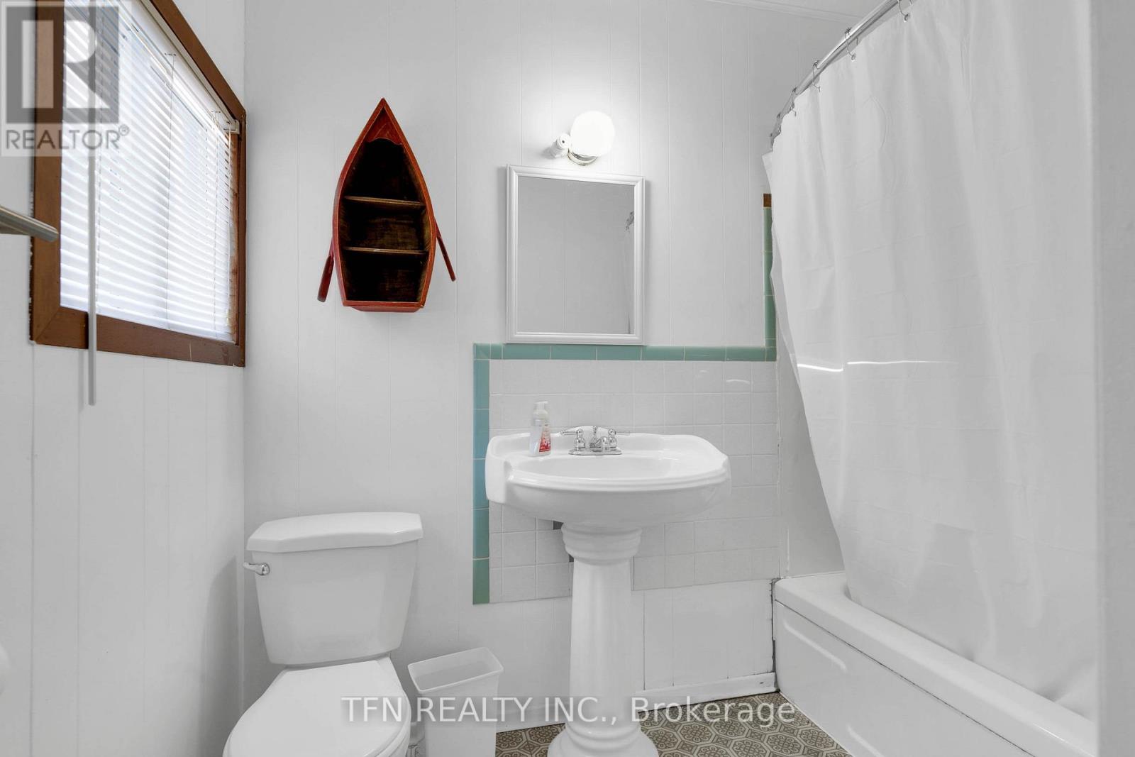 1585 Port Stanton Parkway, Severn, Ontario  P0E 1N0 - Photo 23 - S12777960