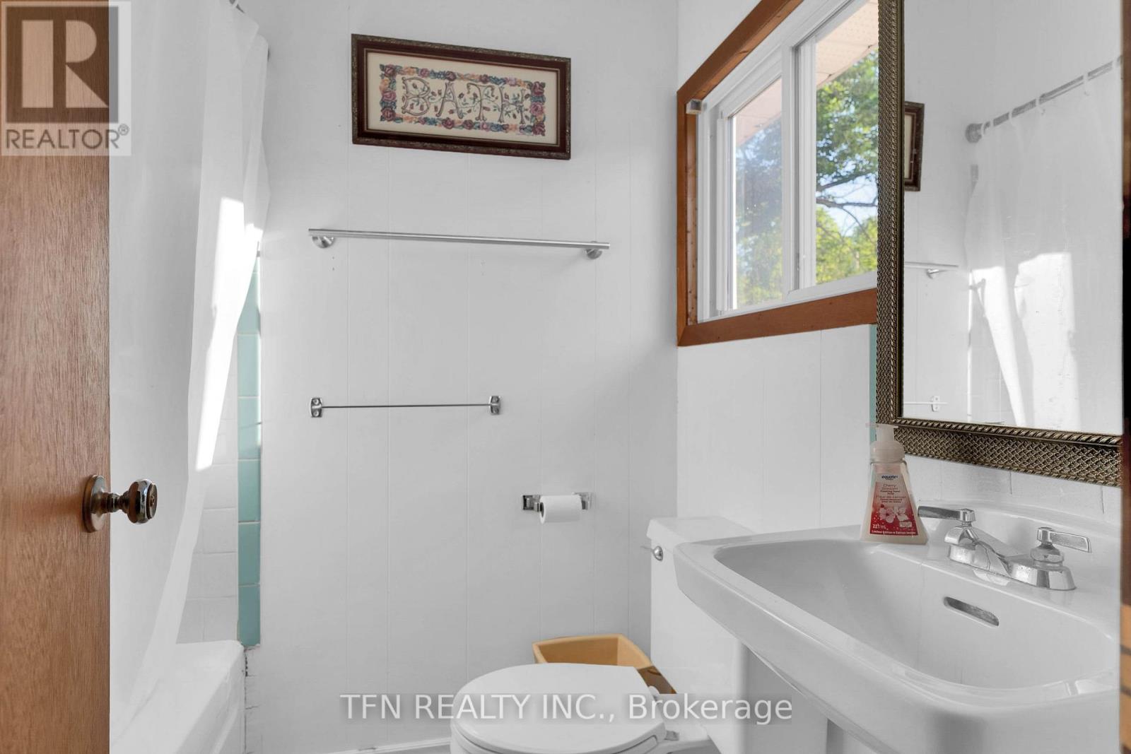 1585 Port Stanton Parkway, Severn, Ontario  P0E 1N0 - Photo 36 - S12777960