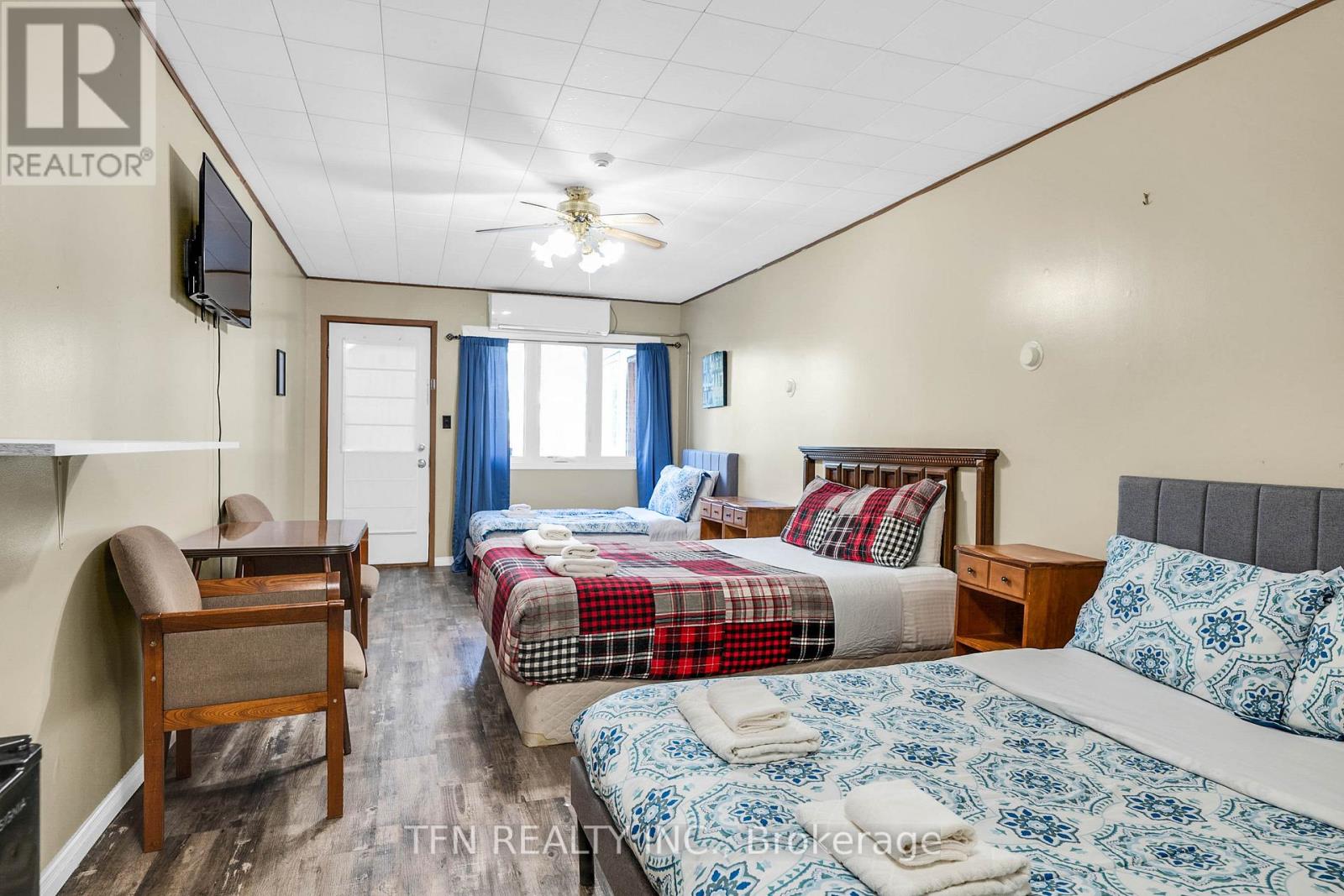 1585 Port Stanton Parkway, Severn, Ontario  P0E 1N0 - Photo 38 - S12777960