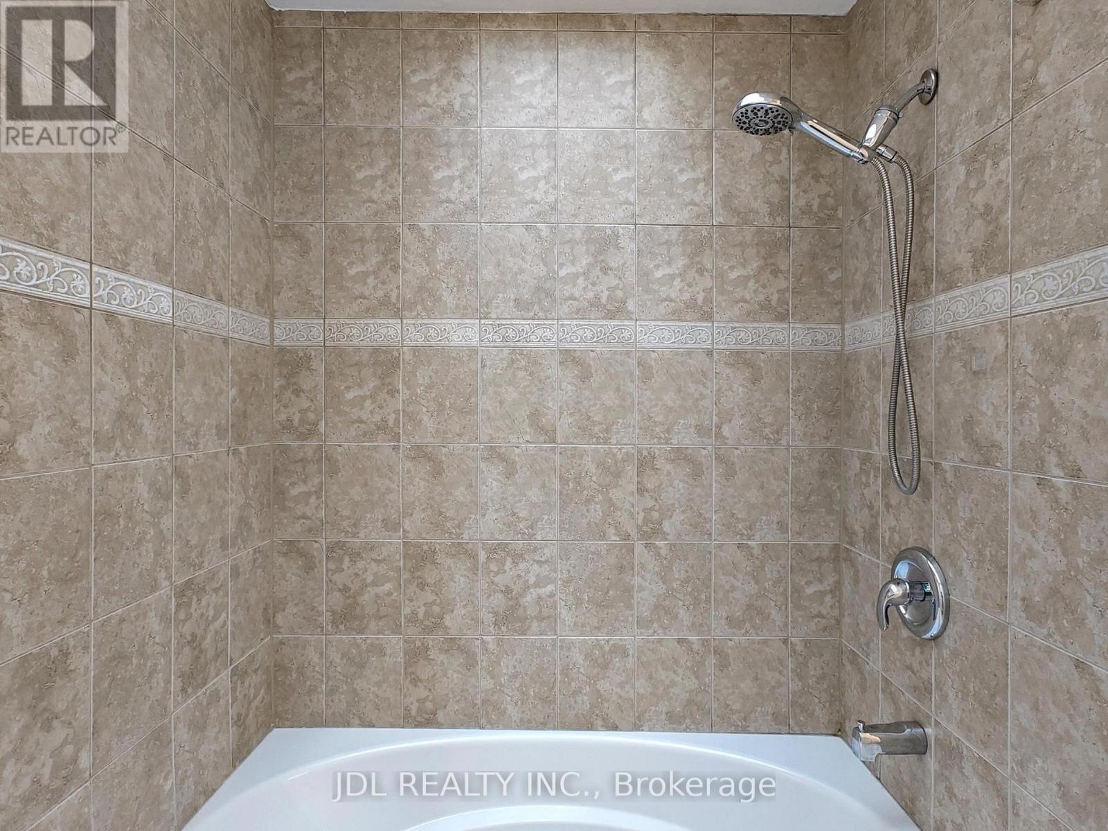 112 - 2205 South Millway, Mississauga, Ontario  L5L 3T2 - Photo 20 - W12679698