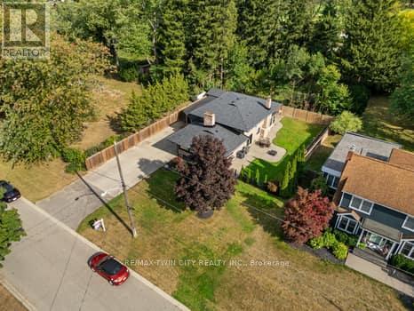 10 Stymie Boulevard, Brantford, Ontario  N3T 5K3 - Photo 7 - X12777968