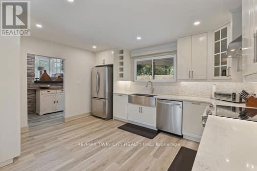 10 Stymie Boulevard, Brantford, Ontario  N3T 5K3 - Photo 9 - X12777968