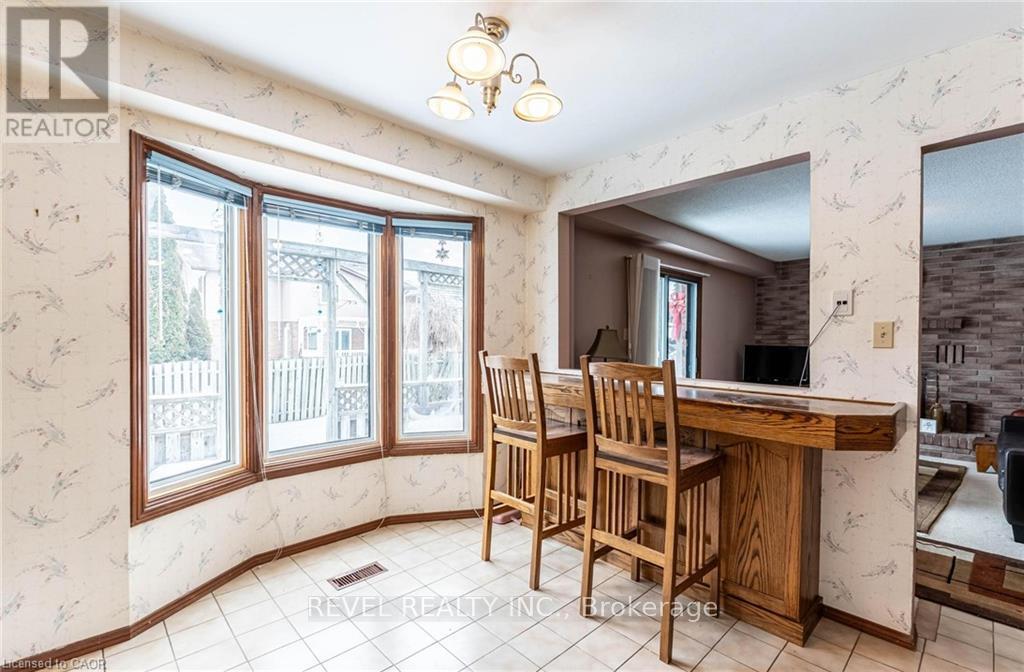 5 Charing Drive, Hamilton, Ontario  L8W 2P5 - Photo 9 - X12777970