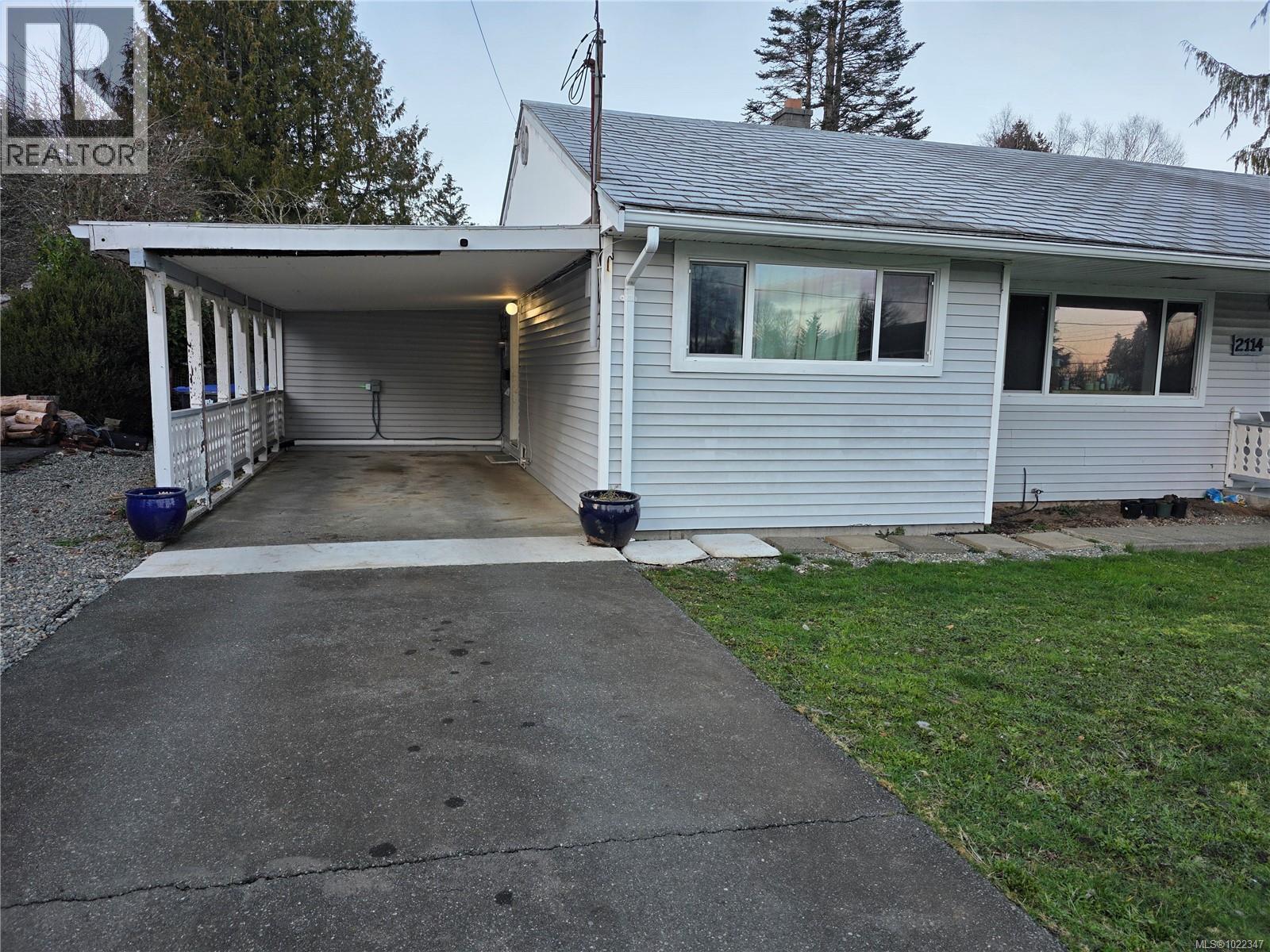 2114 Mckenzie Ave, Comox, British Columbia V9M 1M7 - Photo 1 - 1022347
