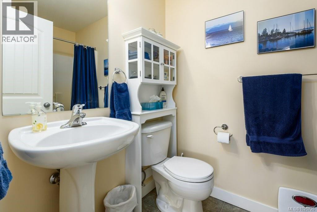 15 119 20th St, Courtenay, British Columbia  V9N 8B1 - Photo 56 - 1025720