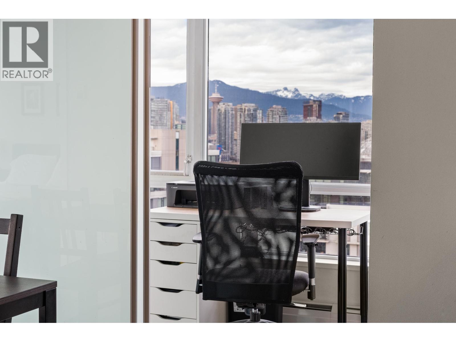 1702 1775 Quebec Street, Vancouver, British Columbia  V5T 0E3 - Photo 13 - R3088013