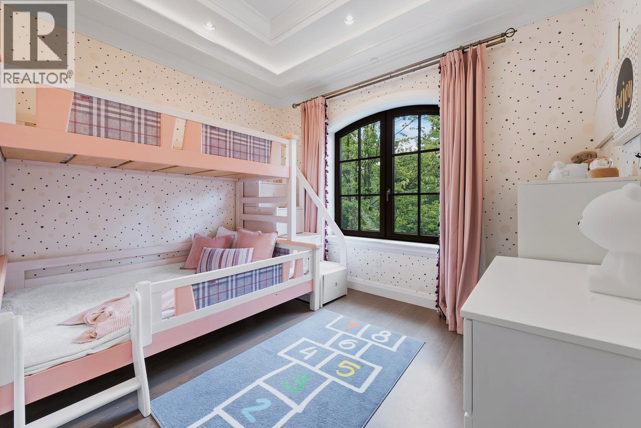 Listing Picture 28 of 35 : 2867 W 44TH AVENUE, Vancouver / 溫哥華 - 魯藝地產 Yvonne Lu Group - MLS Medallion Club Member