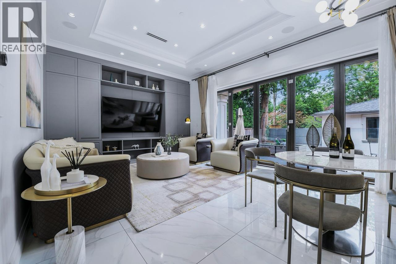 Listing Picture 11 of 35 : 2867 W 44TH AVENUE, Vancouver / 溫哥華 - 魯藝地產 Yvonne Lu Group - MLS Medallion Club Member