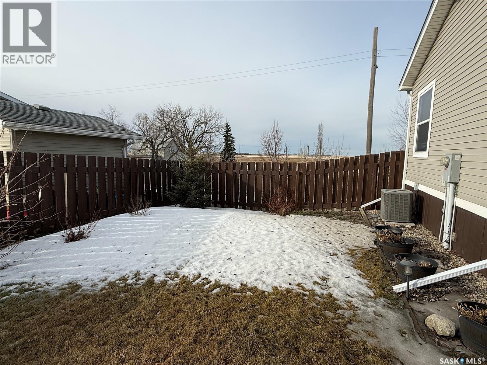 4 7th Avenue Se, Weyburn, Saskatchewan  S4H 1Z2 - Photo 25 - SK028279