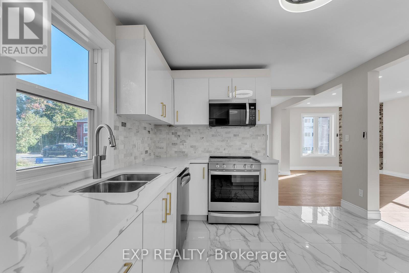 276 Foster Avenue, Belleville, Ontario  K8N 3R5 - Photo 7 - X12515186