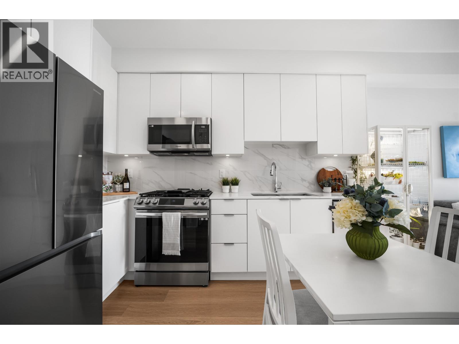 404 2331 Kelly Avenue, Port Coquitlam, British Columbia  V3C 0T4 - Photo 7 - R3088580