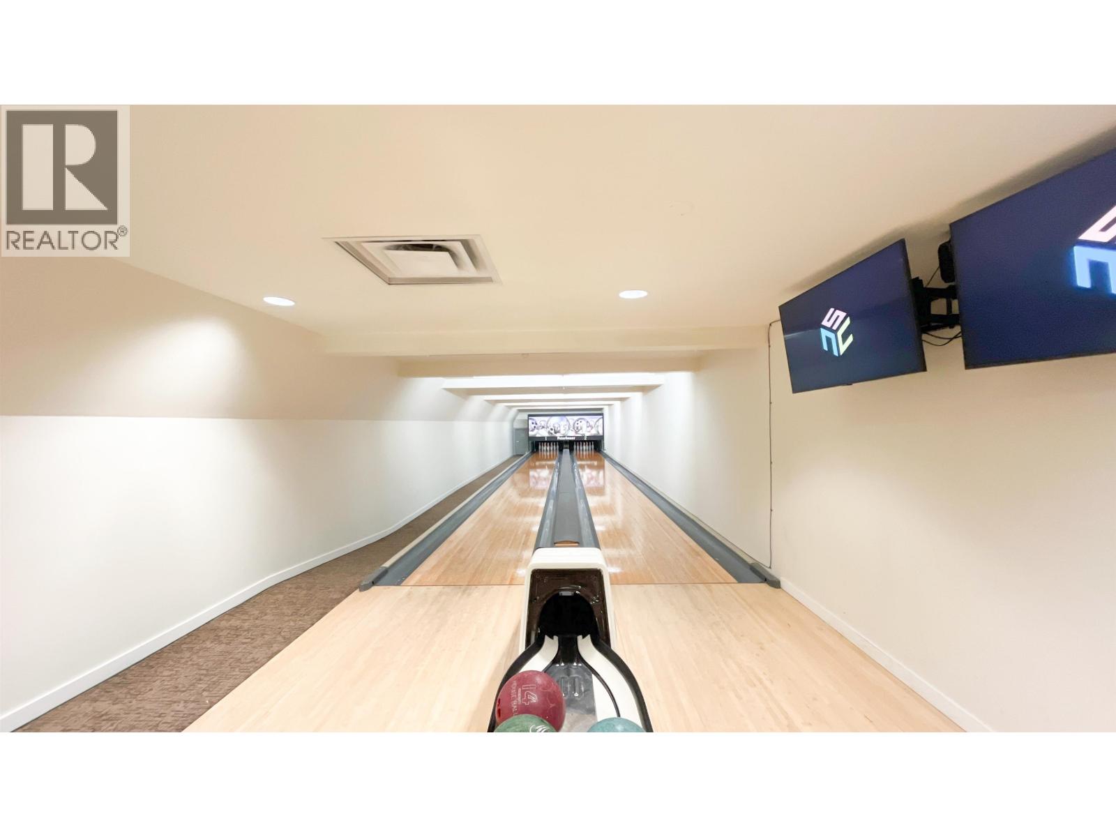 Listing Picture 11 of 15 : 905 161 W GEORGIA STREET, Vancouver / 溫哥華 - 魯藝地產 Yvonne Lu Group - MLS Medallion Club Member