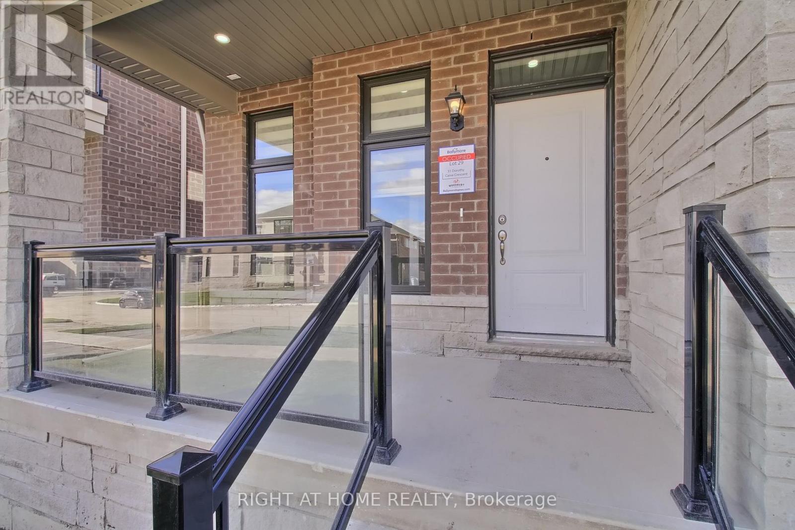 31 Dorothy Caine Crescent, Georgina, Ontario  L4P 3E9 - Photo 3 - N12777992