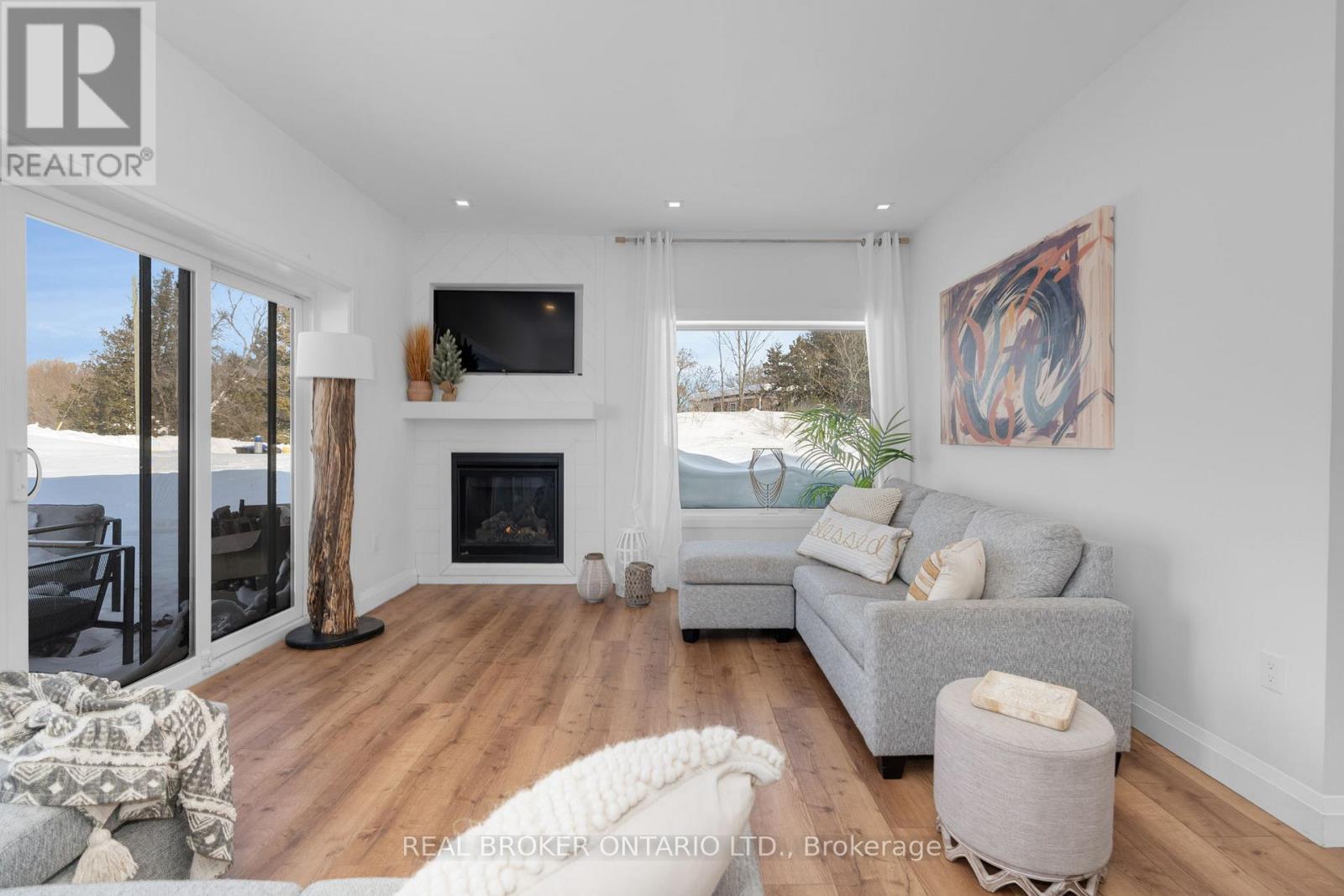 31 Hemlock Avenue, Tay, Ontario  L0K 2C0 - Photo 13 - S12777994