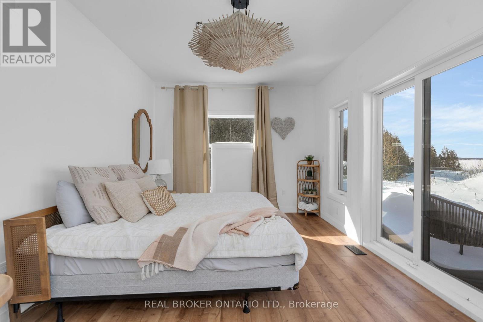 31 Hemlock Avenue, Tay, Ontario  L0K 2C0 - Photo 25 - S12777994